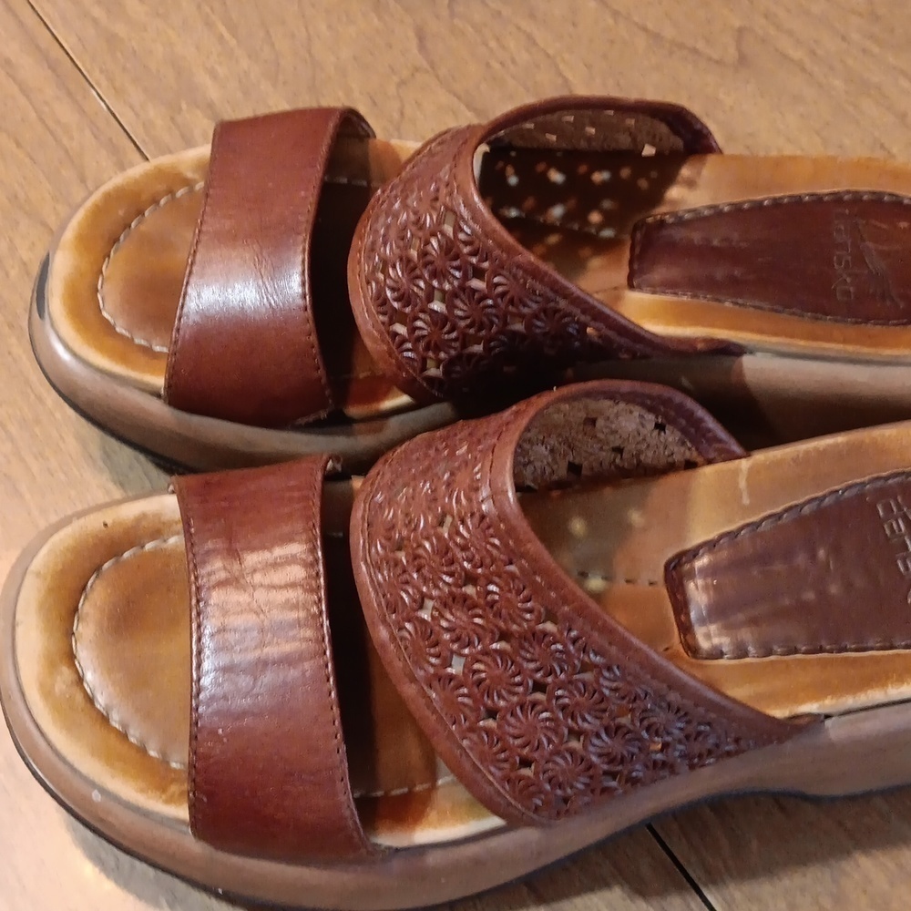 Dansko Brown Leather Sandals Slides Sz 37
